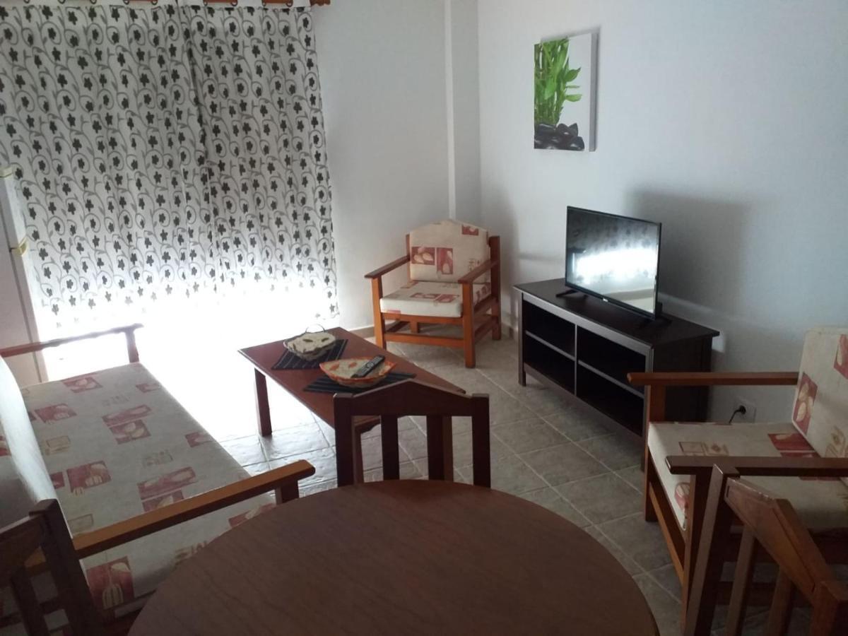 Apartamentos Maria La Restinga Bagian luar foto